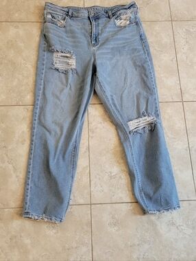 American Eagle Light Blue Women’s Jeans, Size 16